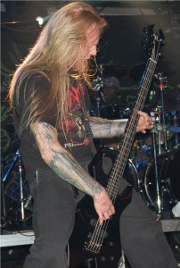 100614_suffocation6