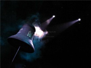 100628_acdc4