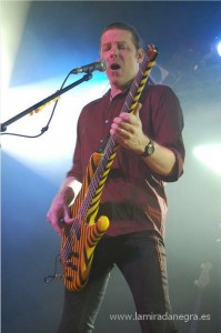 110617_stryper2