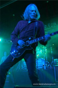120210_thinlizzy1