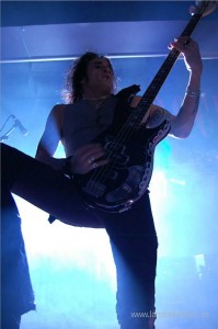 120210_thinlizzy6