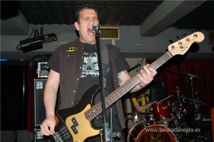 120413_sevenblackroses6