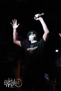 DEF CON DOS (Dos Tenores Def) 