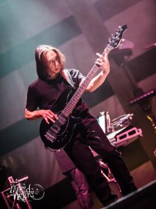 170429_dreamtheater1
