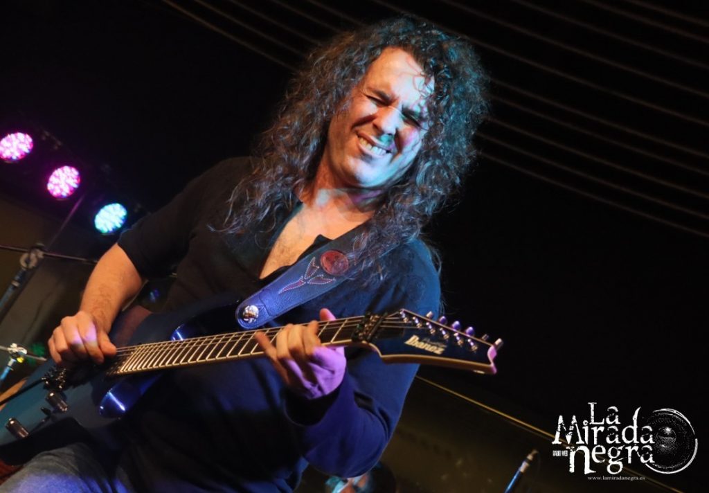 241109_robertrodrigoband3
